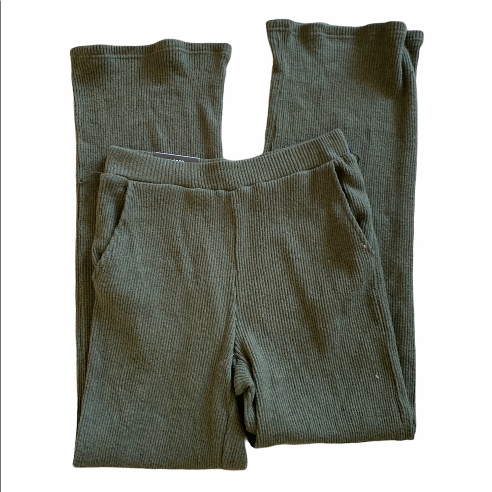 NWT Who What Wear crop flare pants  sz XS